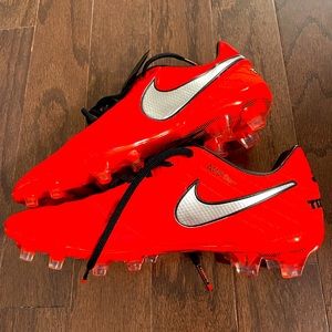 Nike Tiempo Legend 6 Elite Soccer Cleats